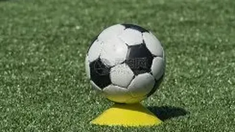 哈兰德双响建功伯恩茅斯，冰泉浴后燃情再现，励志瞬间引爆全场！