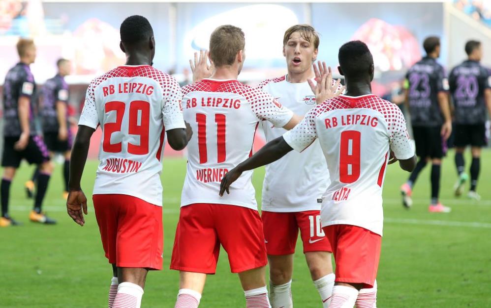 都激励着人 都激励着人